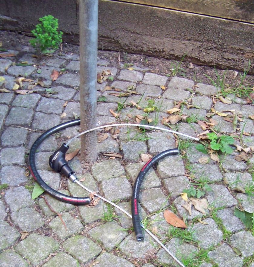 sliced-cable-lock-stolen-bike-lettershometoyou